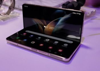 Cara gunakan Flex Mode di Samsung Galaxy Z Fold4