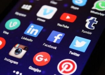 Tips amankan data pribadi di media sosial