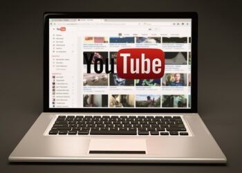 Cara Praktis Merangkum Isi Video YouTube Secara otomatis dalam hitungan detik