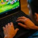 Penyebab Laptop Panas Saat Gaming dan Cara Mengatasinya