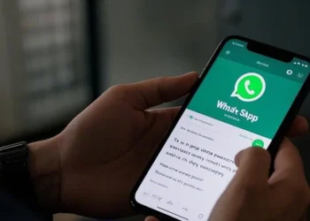 Cara Balas Pesan WhatsApp Tanpa Terlihat Online, Coba Trik Ini Sekarang